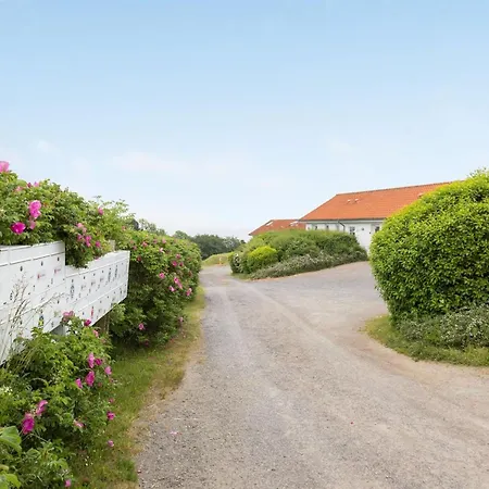 Roger - 400m From The Sea By Interhome