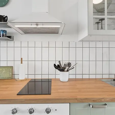 Roger - 400m From The Sea By Interhome Lägenhet